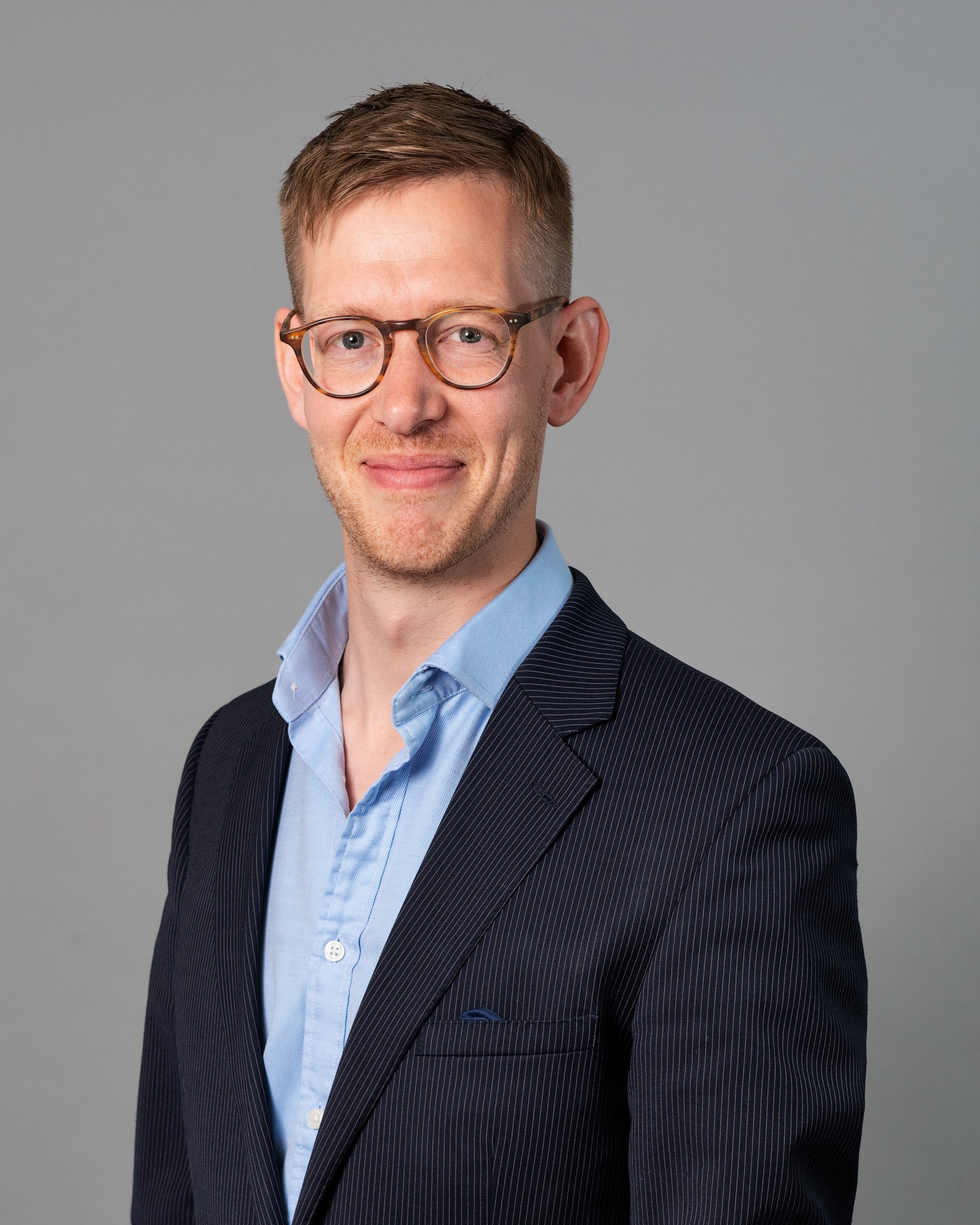 Iain Tinniswood CMgr FCMI